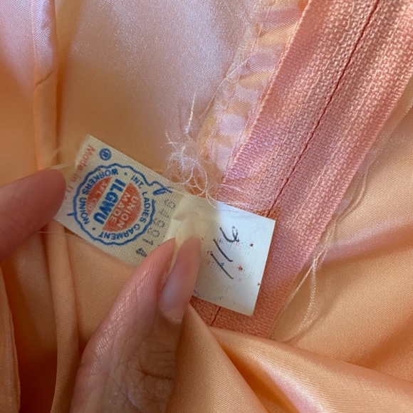 Ladies’ Garment Workers Union vintage pink coat and dress - Picture 13 of 15